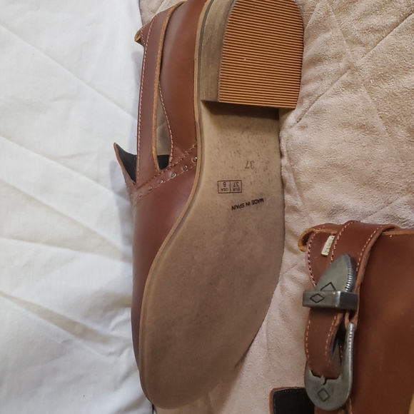 Musse & Cloud buckle Bitsy Shoes - Picture 5 of 7